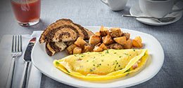 canal-street-cafe-omellet-breakfast-potawatomi-thumb.jpg