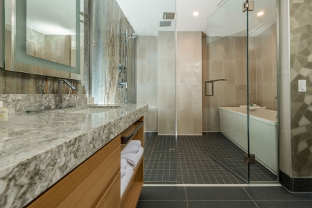 potawatomi-supreme-suite-bathroom.jpg