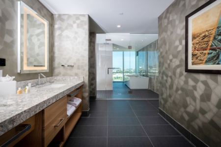 corner-suite-3-bathroom-master.jpg