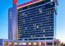 In the summer of 2014, Potawatomi opened the hotel tower – featuring spacious guest rooms, luxurious suites, and 11,000 square feet of new meeting space. 